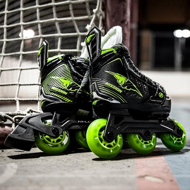 Bauer Mission Lil' Ripper Adjustable Junior Roller Skates - Image 3